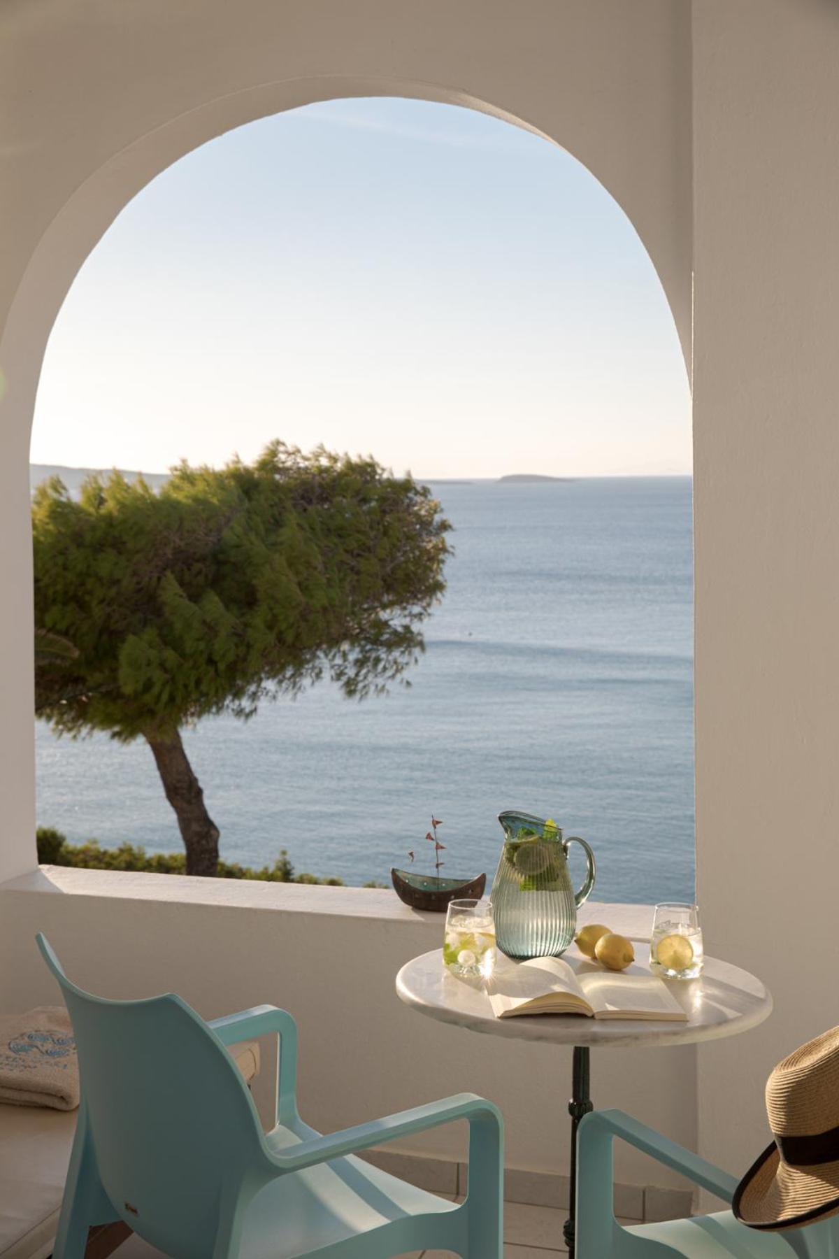Aneroussa Beach Hotel Batsíon Dış mekan fotoğraf